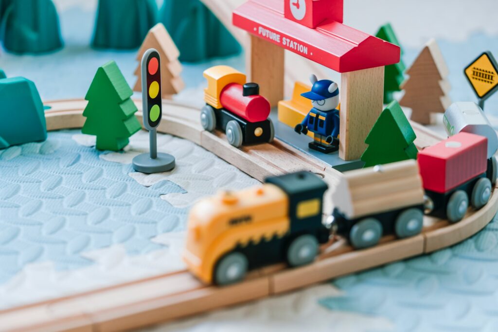 Bæredygtigt legetøj fra Legebyen.dk passer på både dit barn og miljøet