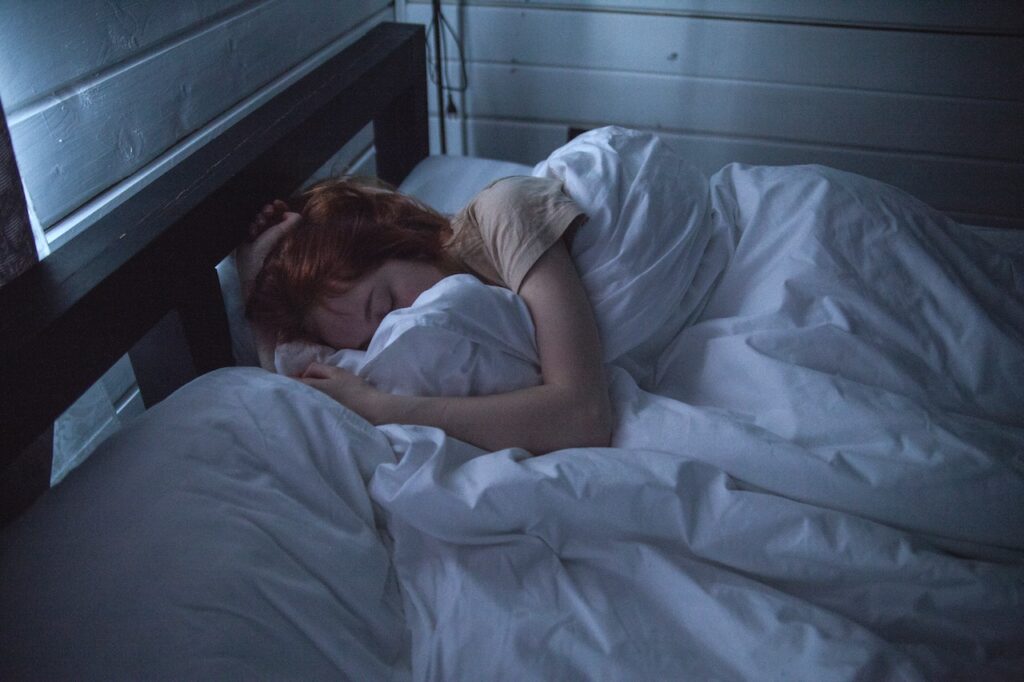 Søvn: Hvad sker der, når vi sover? Hvor meget søvn har vi brug for?